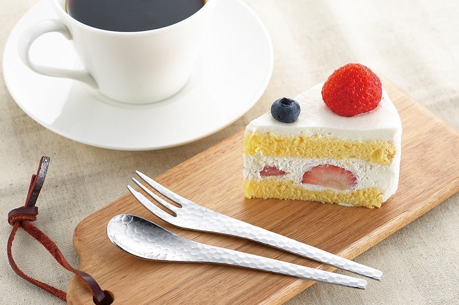 6 couverts martelés pour dessert