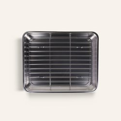 Stainless steel clearing dish with grid