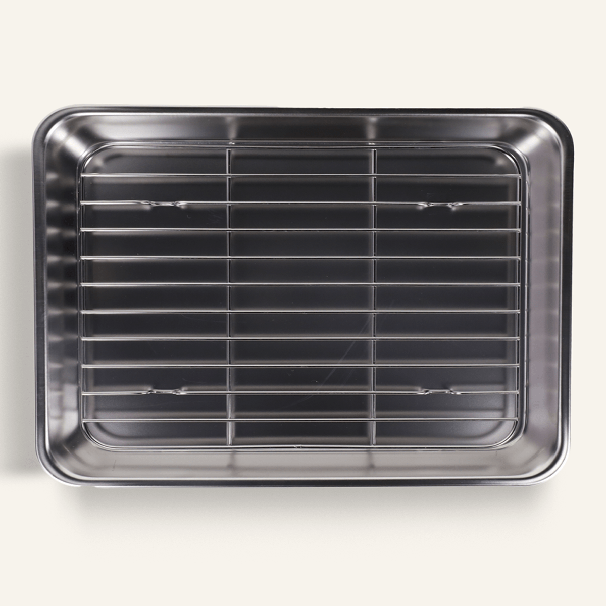 Stainless steel clearing dish with grid