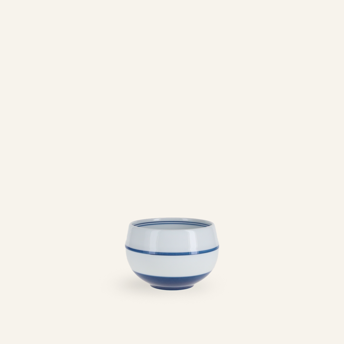 Tsubo sencha tea cup in Hasamiyaki porcelain "Yumeji"