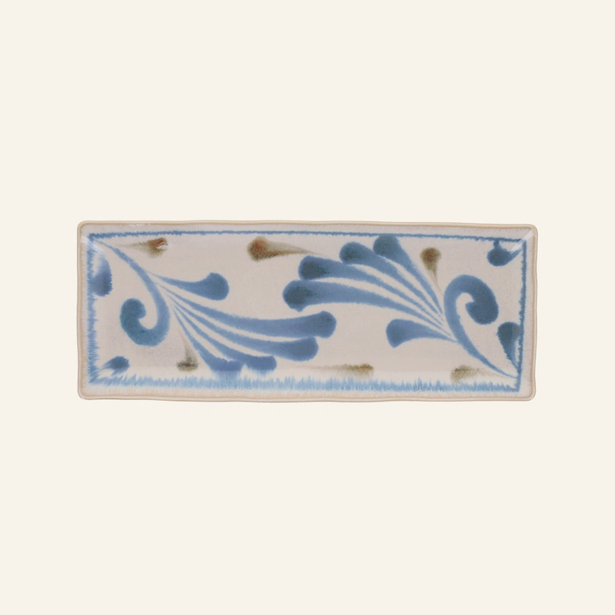 Assiette rectangulaire en porcelaine Minoyaki "Karakusa", teintes inspirées d'Okinawa