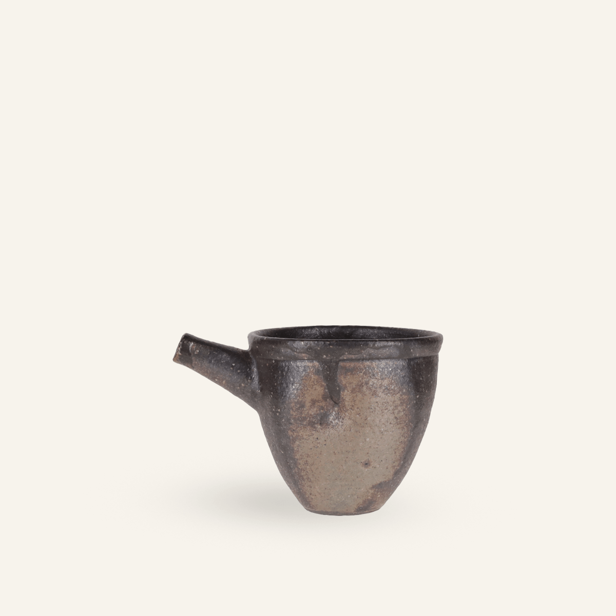 Shigarakiyaki "jomon" black ceramic sake carafe