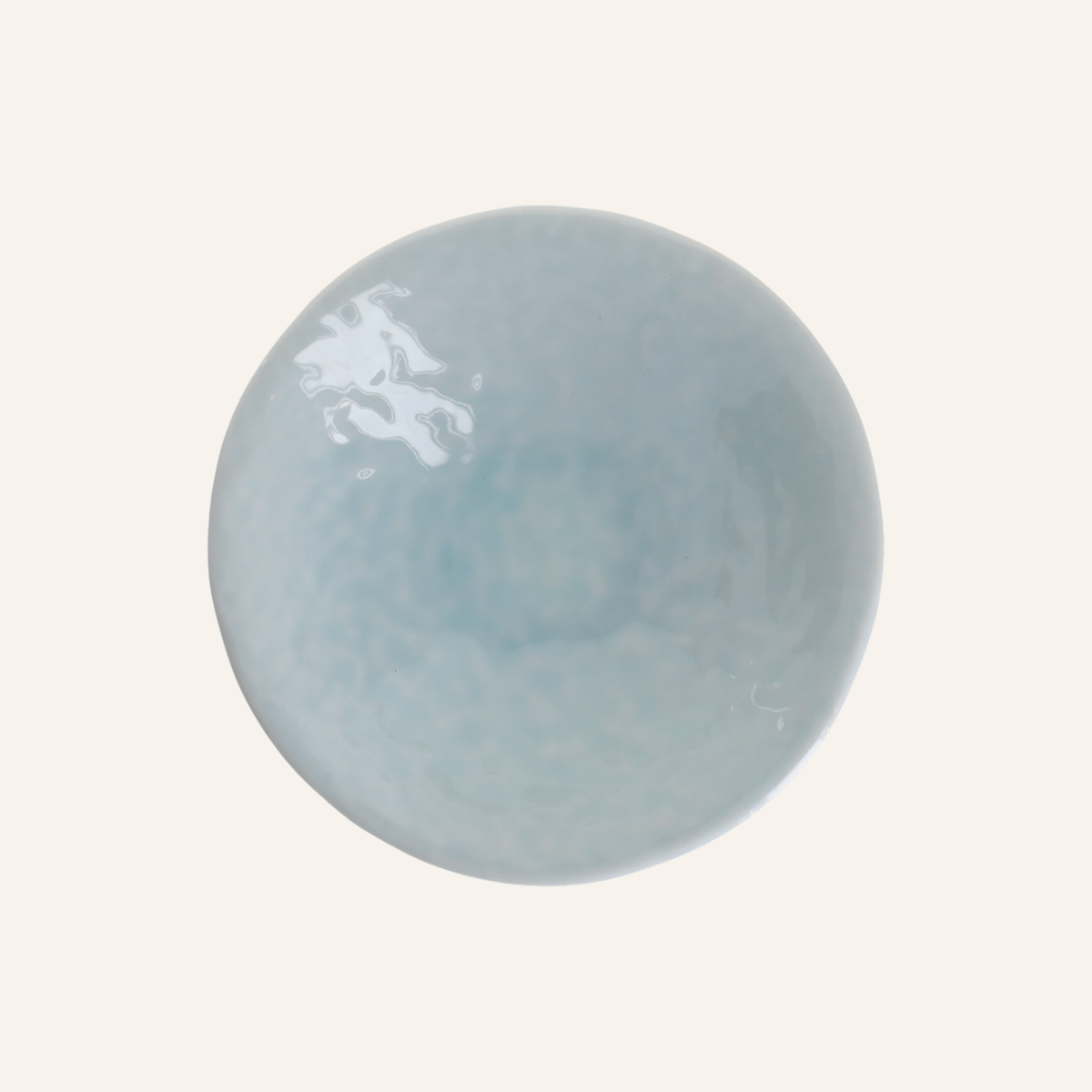 Small deep plate in fine earthenware Minoyaki "Iwashimizu"