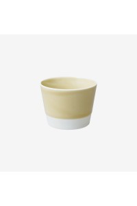 Tasse beige en porcelaine Hasamiyaki "Essence of life"