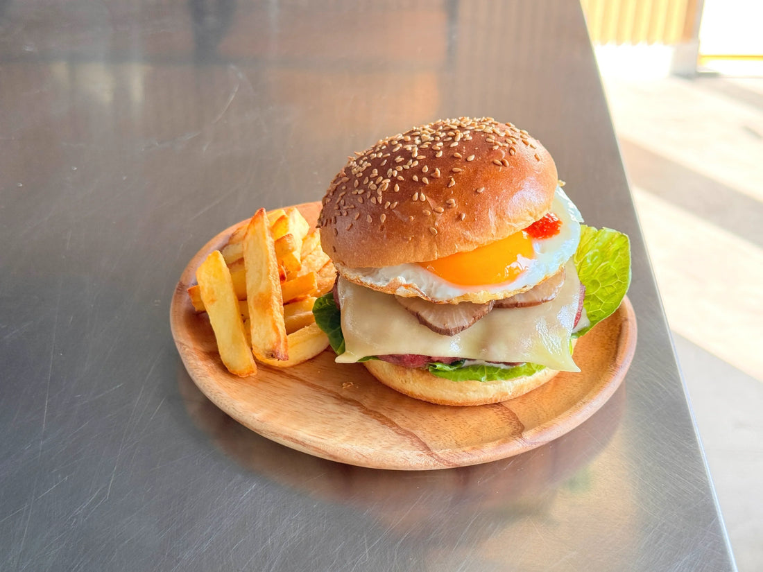 Tsukimi Burger au bœuf