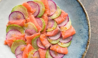 Saumon fumé et radis d'hiver marinés au yuzu