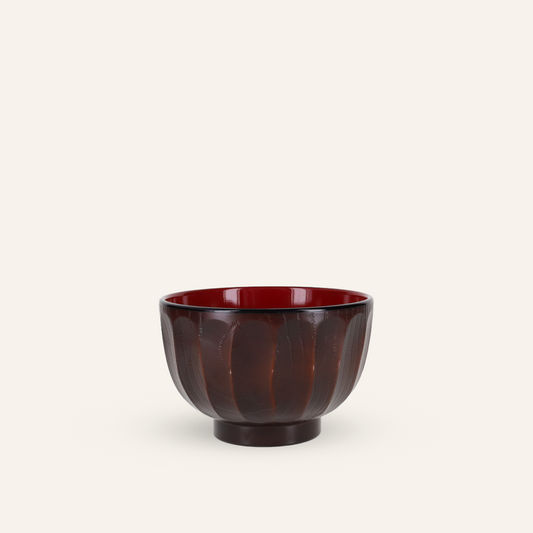 Red resin bowl "kiku wari"