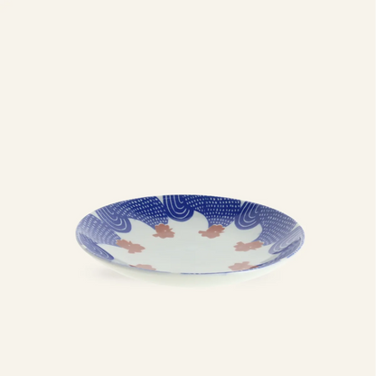 Assiette ronde en porcelaine motifs "Coqs"