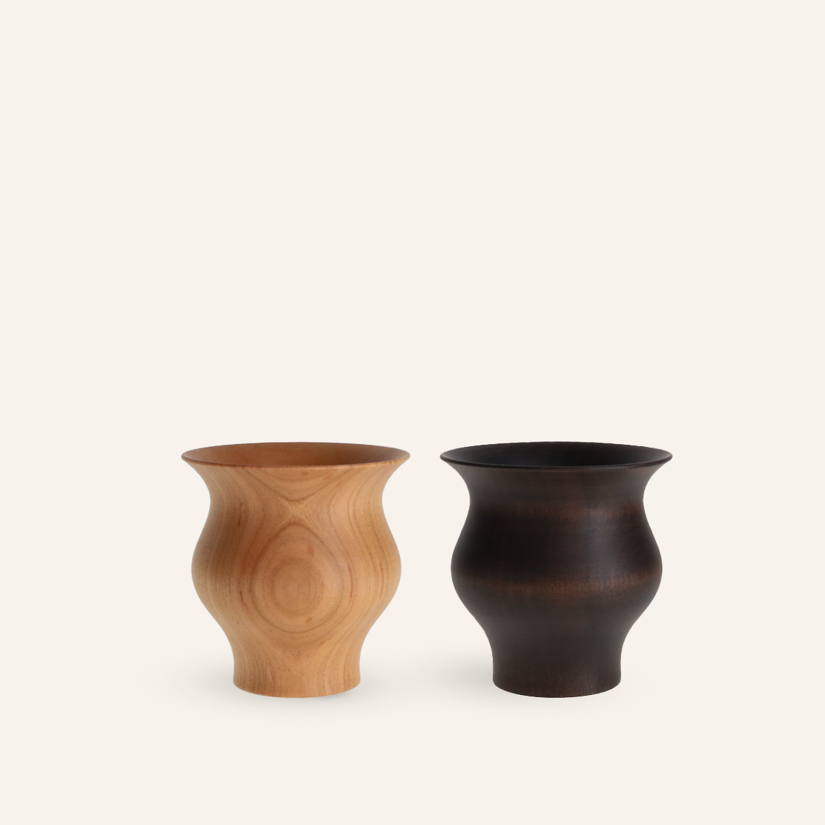 Tasse à saké en bois de cerisier sauvage