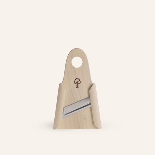 Wooden rasp for cutting into strips