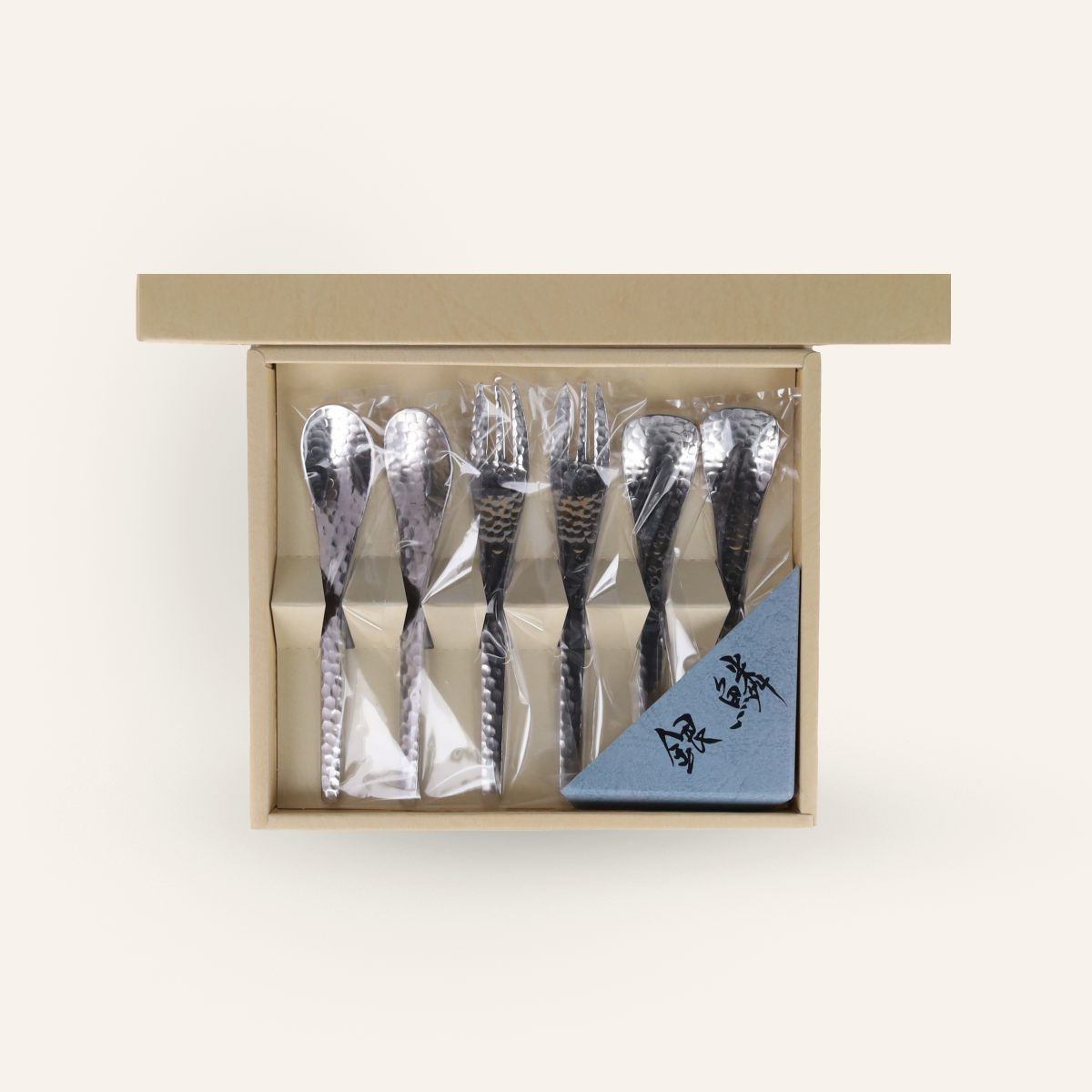 6 hammered dessert cutlery sets