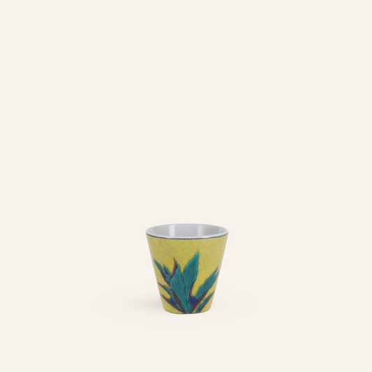 Kutaniyaki "Omoto" porcelain sake glass