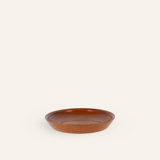 Assiette laquée en bois de lithocarpus glaber