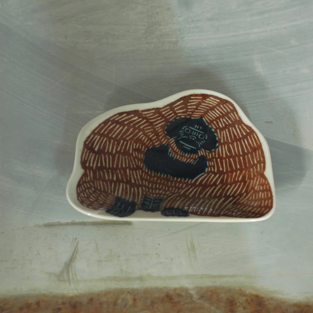 Petite assiette en porcelaine "Orang-outan"