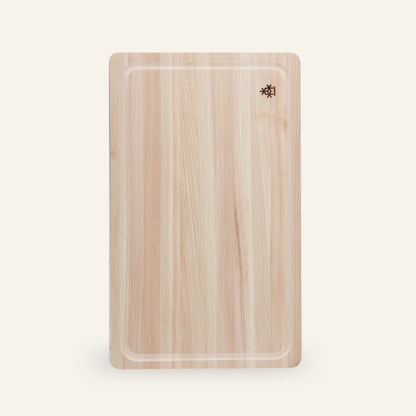 Planche à découper en bois hinoki avec rigole