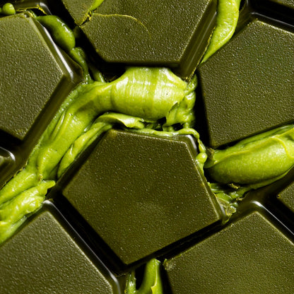 L'Œuf - Chocolat au matcha et ganache au matcha impérial 100 g