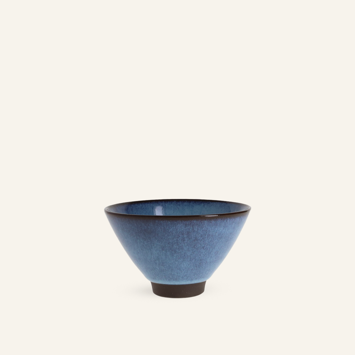 Hasamiyaki "sui" ceramic rice bowl