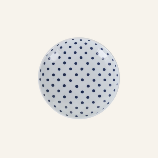 Petite assiette en porcelaine Hasamiyaki "mame shibori"