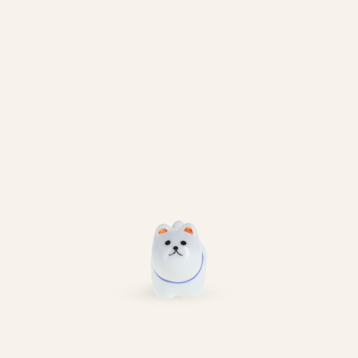 Hasamiyaki porcelain "dog" chopstick rest