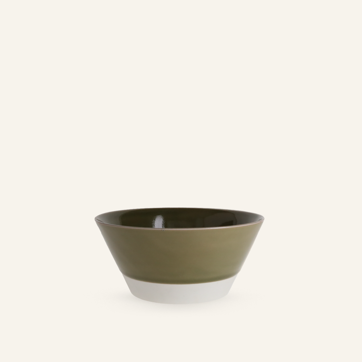 Hasamiyaki porcelain bowl "Essence of life"