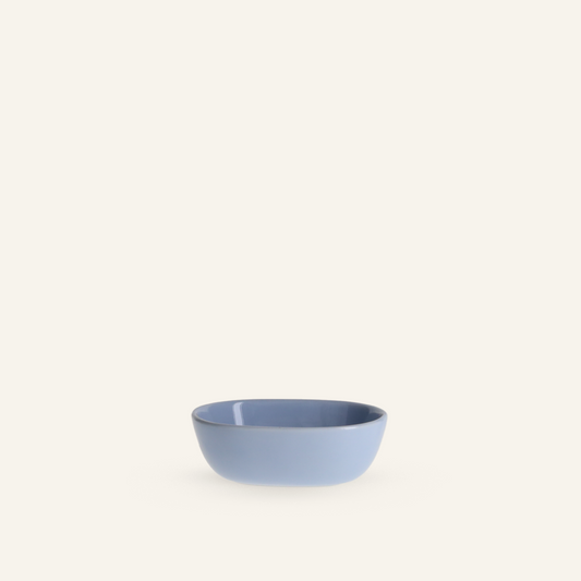 Hasamiyaki porcelain oval bowl "Essence of life"