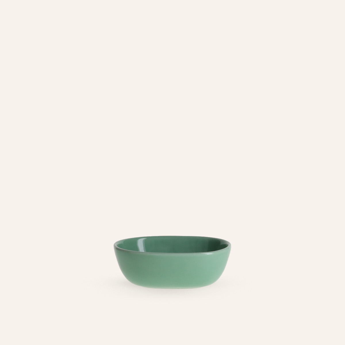 Hasamiyaki porcelain oval bowl "Essence of life"