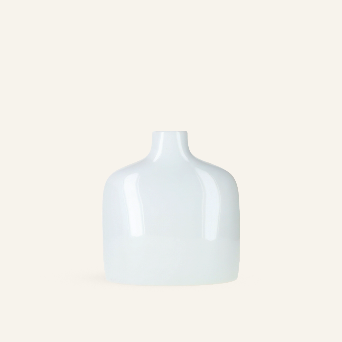Petit vase blanc en porcelaine Hasamiyaki 200ml
