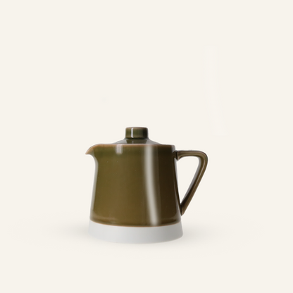 Théière en porcelaine Hasamiyaki "Essence of life" 500ml