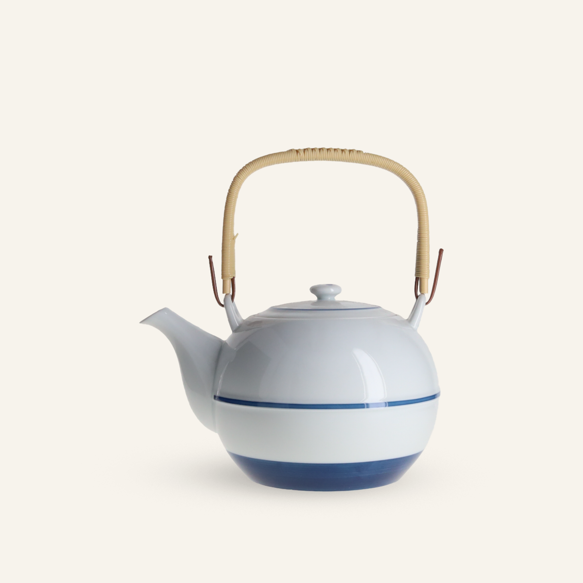 Traditional Dobin Hasamiyaki Porcelain Teapot "Yumeji" 1200ml