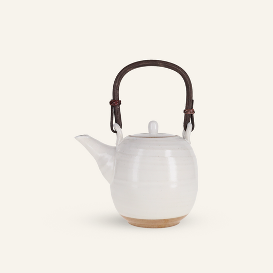 Dobin ceramic teapot Hasamiyaki "Shirogesho" 500ml