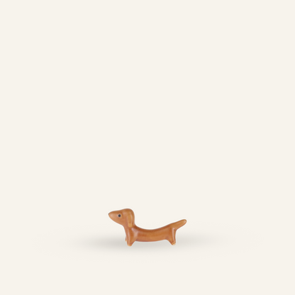 Hasamiyaki porcelain chopstick rest "Dachshund"