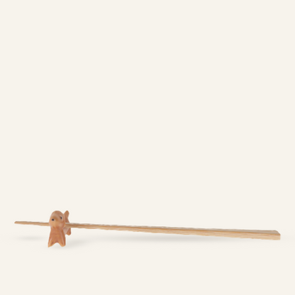 Hasamiyaki porcelain chopstick rest "Dachshund"