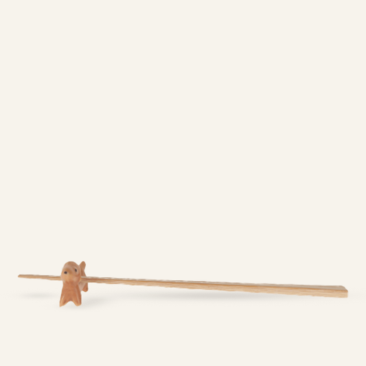 Hasamiyaki porcelain chopstick rest "Dachshund"