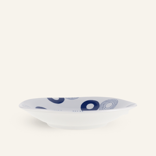 Grande assiette évasée en porcelaine Hasamiyaki "Uzumarumon"