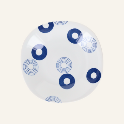 Hasamiyaki "Uzumarumon" Flared Porcelain Plate