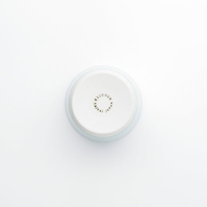 Tasse bleue en porcelaine Hasamiyaki "Essence of life"