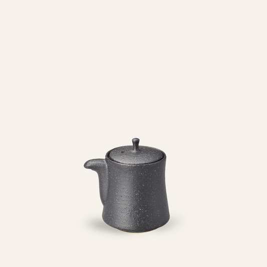 Minoyaki "ankoku" fine earthenware sauceboat