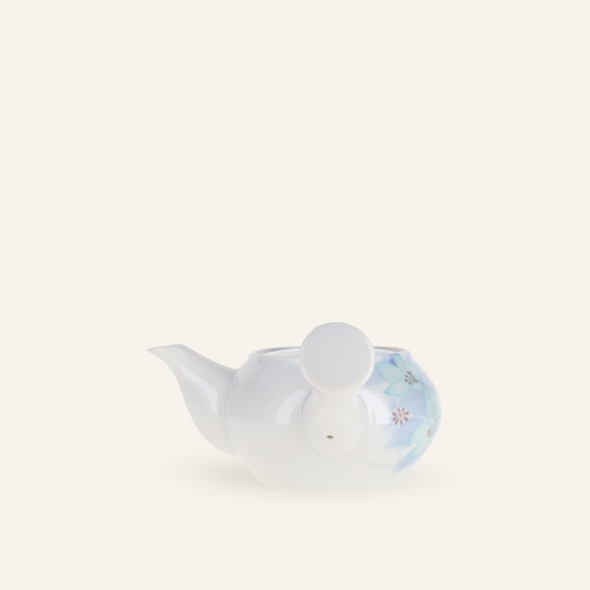 Traditional Kyusu teapot in Minoyaki porcelain "tsuwano"