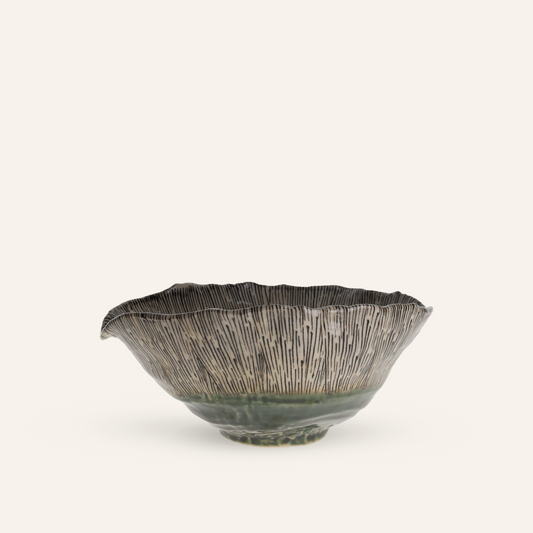 Minoyaki "kuudoo" ceramic flared bowl