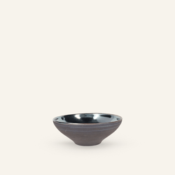 Shigarakiyaki "hikari" ceramic glossy black bowl