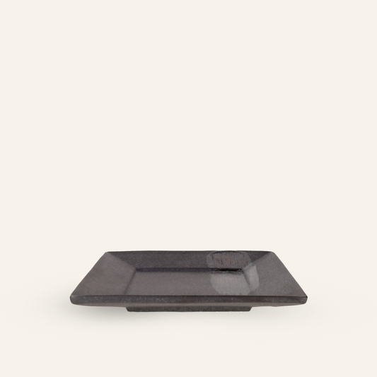 Small square plate in fine earthenware Minoyaki "sukuea"