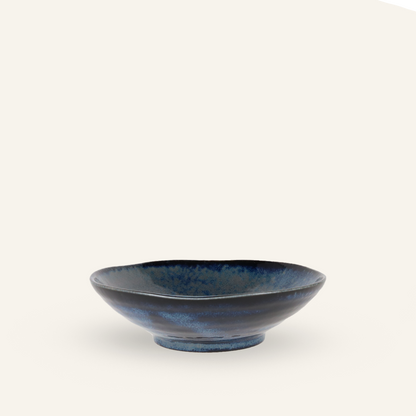 Assiette creuse indigo faïence fine Minoyaki "aishiro"