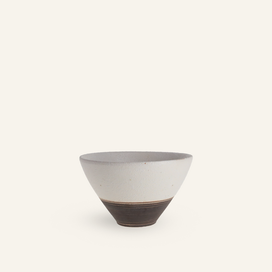 Minoyaki "kunie" fine earthenware rice bowl