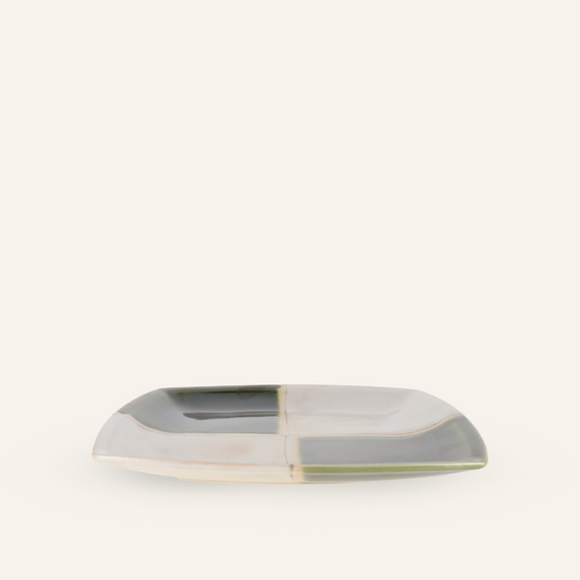 Fine Setoyaki "oribe" earthenware square plate
