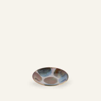 Petite assiette en porcelaine Minoyaki "Tenda", teintes inspirées d'Okinawa