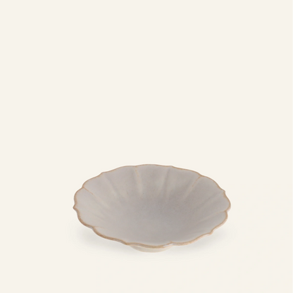 Assiette évasée en porcelaine Muko-zuke "Yuika"