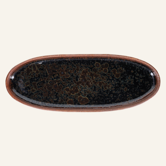 Long oval plate in fine earthenware Minoyaki "yuteki"