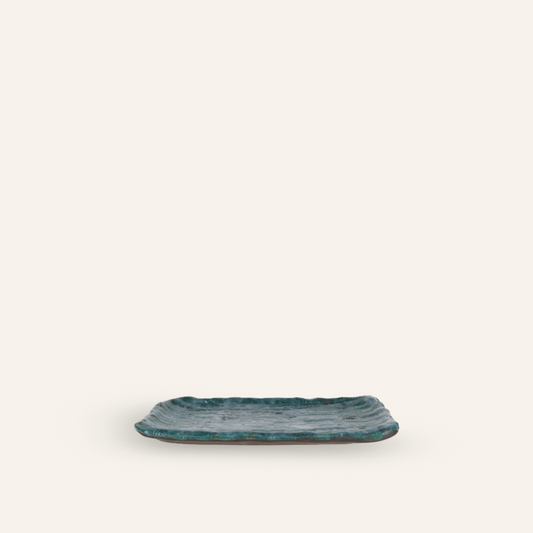 Small rectangular plate in fine Setoyaki "unkai" earthenware