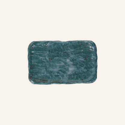 Petite assiette rectangulaire faïence fine Setoyaki "unkai"