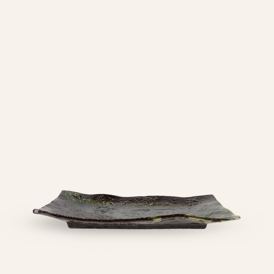 Minoyaki "namibuchi" fine earthenware green plate